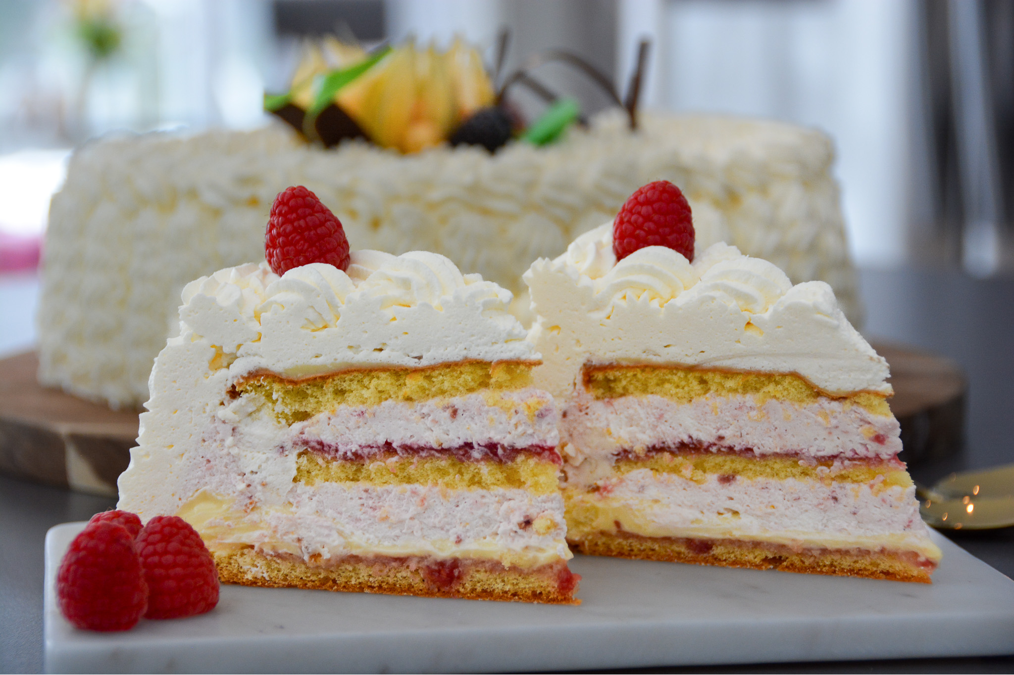 Bestill kake til selskapet!