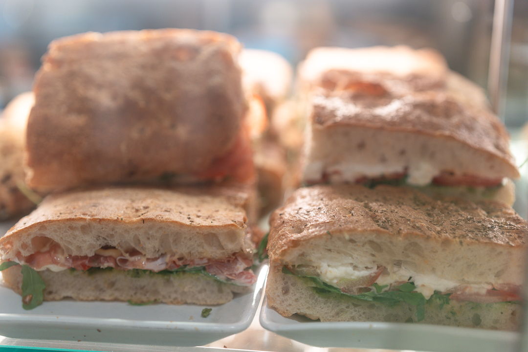 Hent eller få levert mat